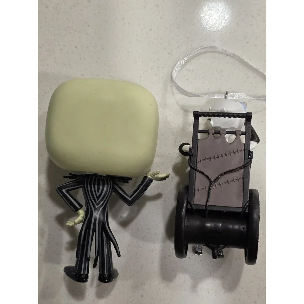 Funko Pop! Disney Jack Skellington Day of the Dead #69  & Dr F Ornament